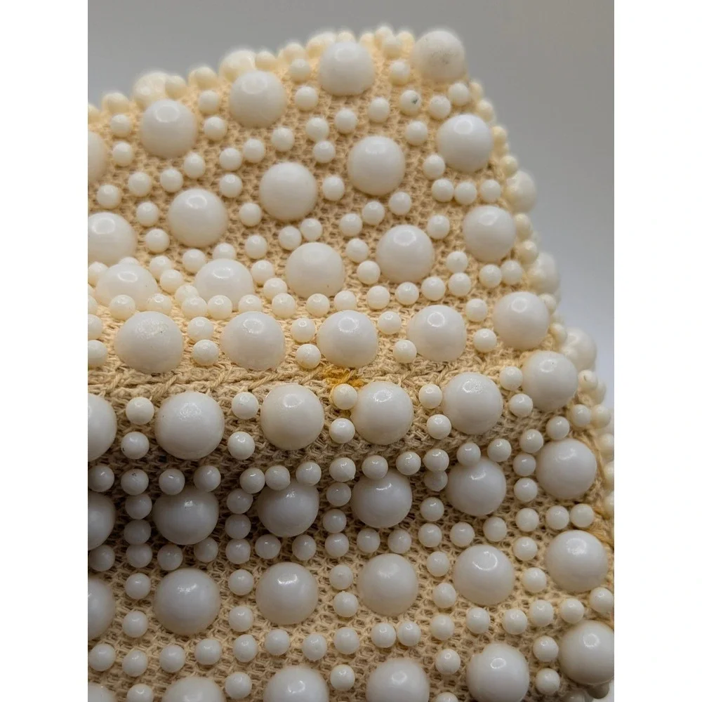 Vintage Handmade Beaded Handbag White Pearl Lucite Handle Kiss Lock Hong Kong